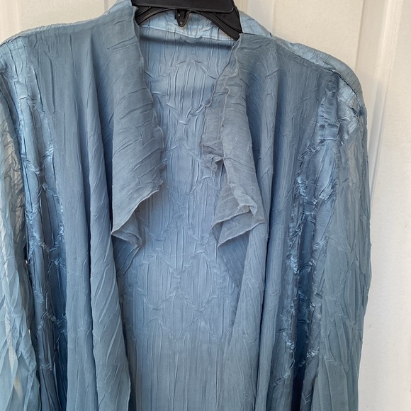 Long Open Front Coverup - Picture 2 of 5